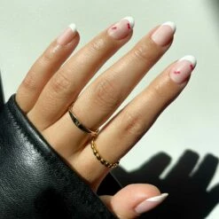 Brand new 😍 glamnetic Mi Cherie 😉