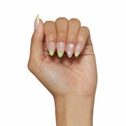 Best reviews of 💯 glamnetic Limelight 💯 16 Best reviews of 💯 glamnetic Limelight 💯 -Cheapglamnetic Store 2022 07 Limelight Justine WEBOPT 01