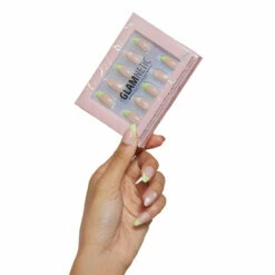 Best reviews of 💯 glamnetic Limelight 💯 15 Best reviews of 💯 glamnetic Limelight 💯 -Cheapglamnetic Store 2022 07 Limelight Justine WEBOPT 02