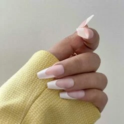 Discount ๐ฏ glamnetic So Classy โ๏ธ